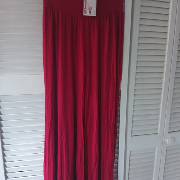 Pants - Picture 2 of 5